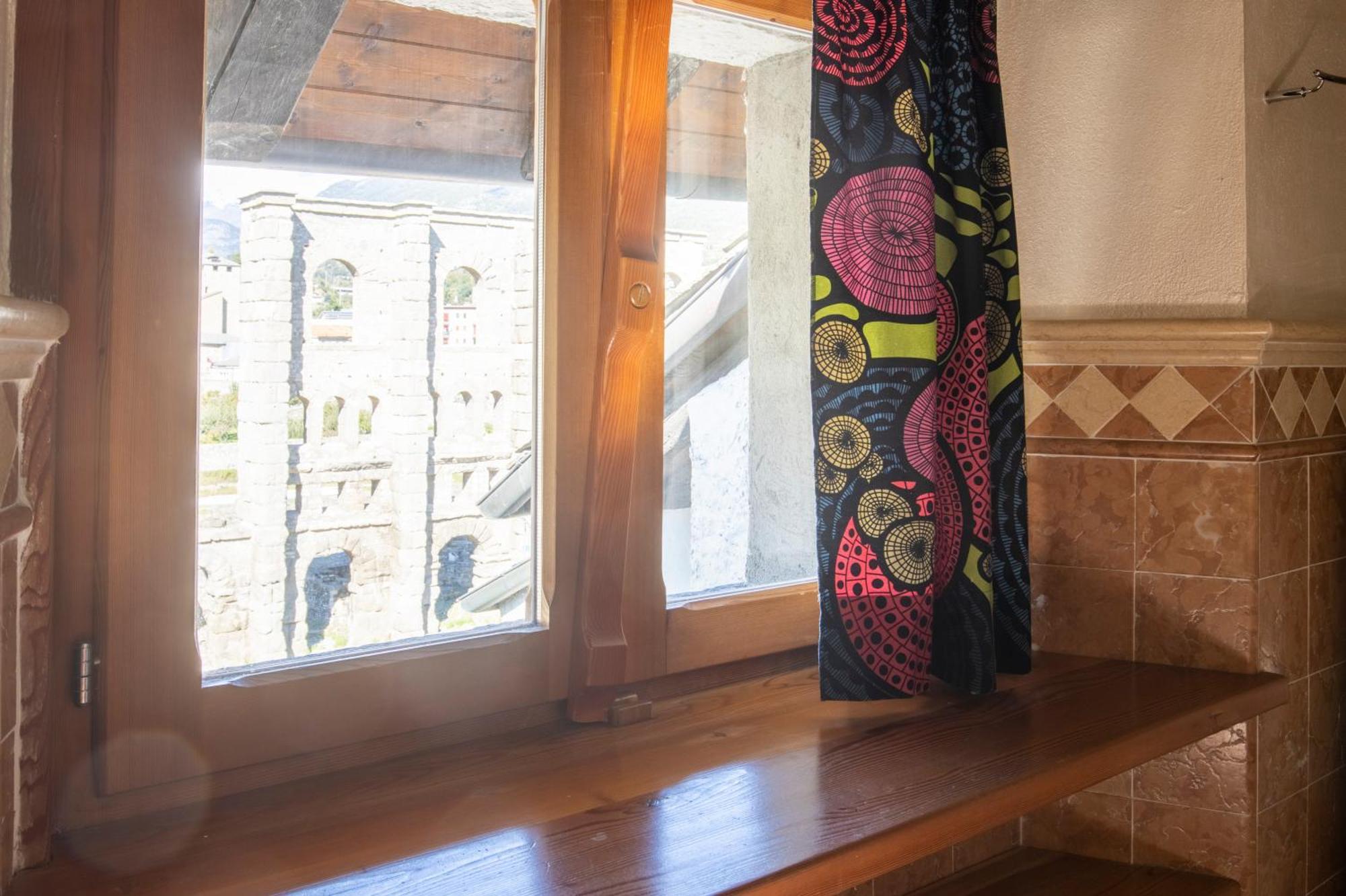 Aosta Con Vista - Appartamento In Centro Экстерьер фото